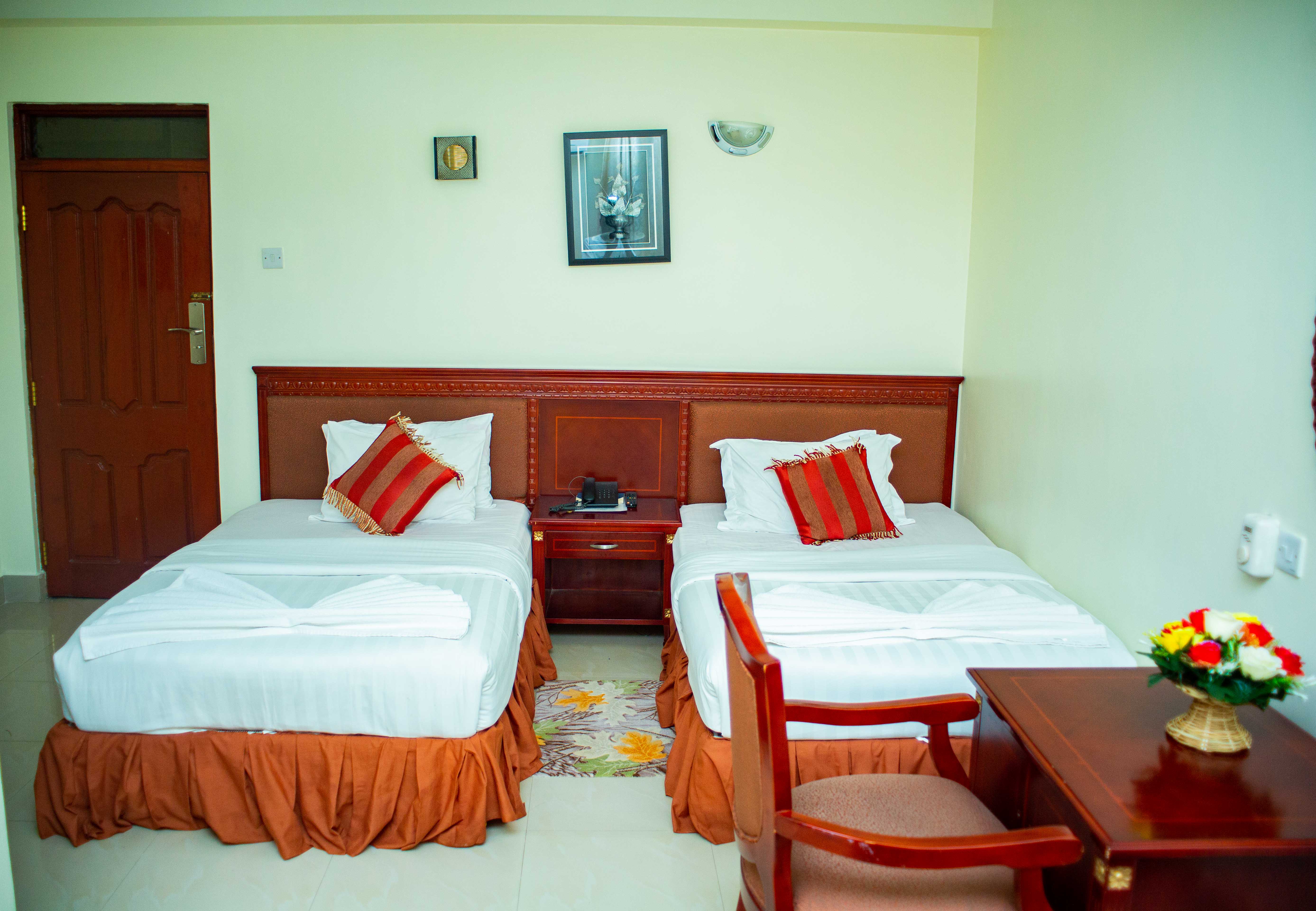 Twin Bed Rooms